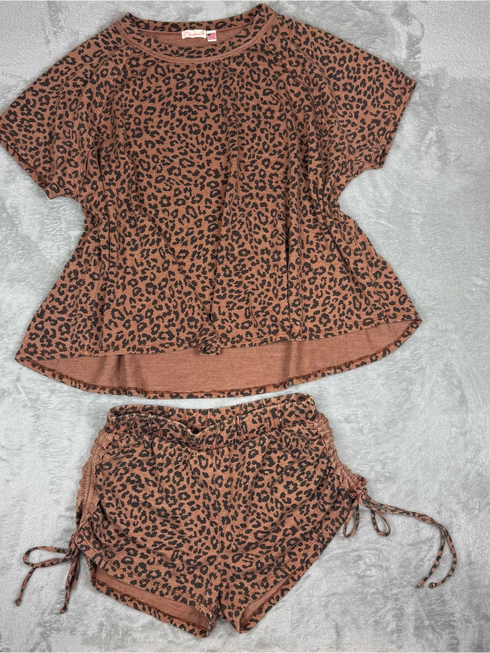 Maronie animal print loungewear set 
Sz large